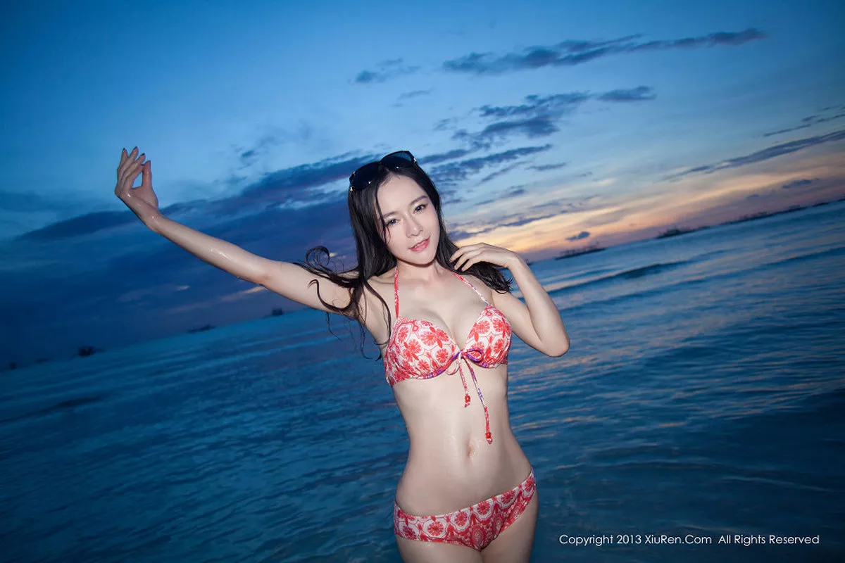 秀人集.com_[XiuRen秀人网]No.060_嫩模nancy小姿性感花色比基尼海边湿身诱惑写真75P