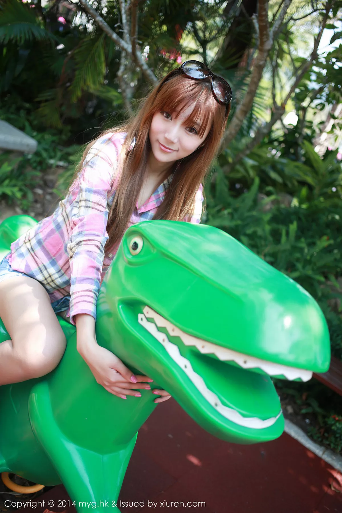 秀人集.com_[MyGirl美媛馆]Vol.051_嫩模王馨瑶yanni清新容颜火辣身材完美诱惑写真76P