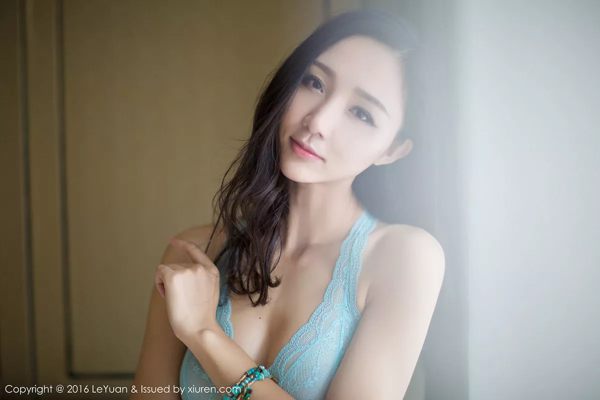 秀人集.com_[LeYuan星乐园]Vol.009_嫩模蓓蓓maggie薄纱情趣睡裙透视秀美乳私房诱惑写真47P