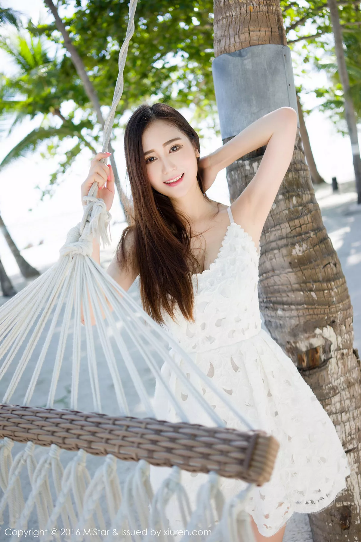 秀人集.com_[MiStar魅妍社]Vol.060_嫩模SISY思薄荷岛旅拍性感比基尼完美身材写真60P