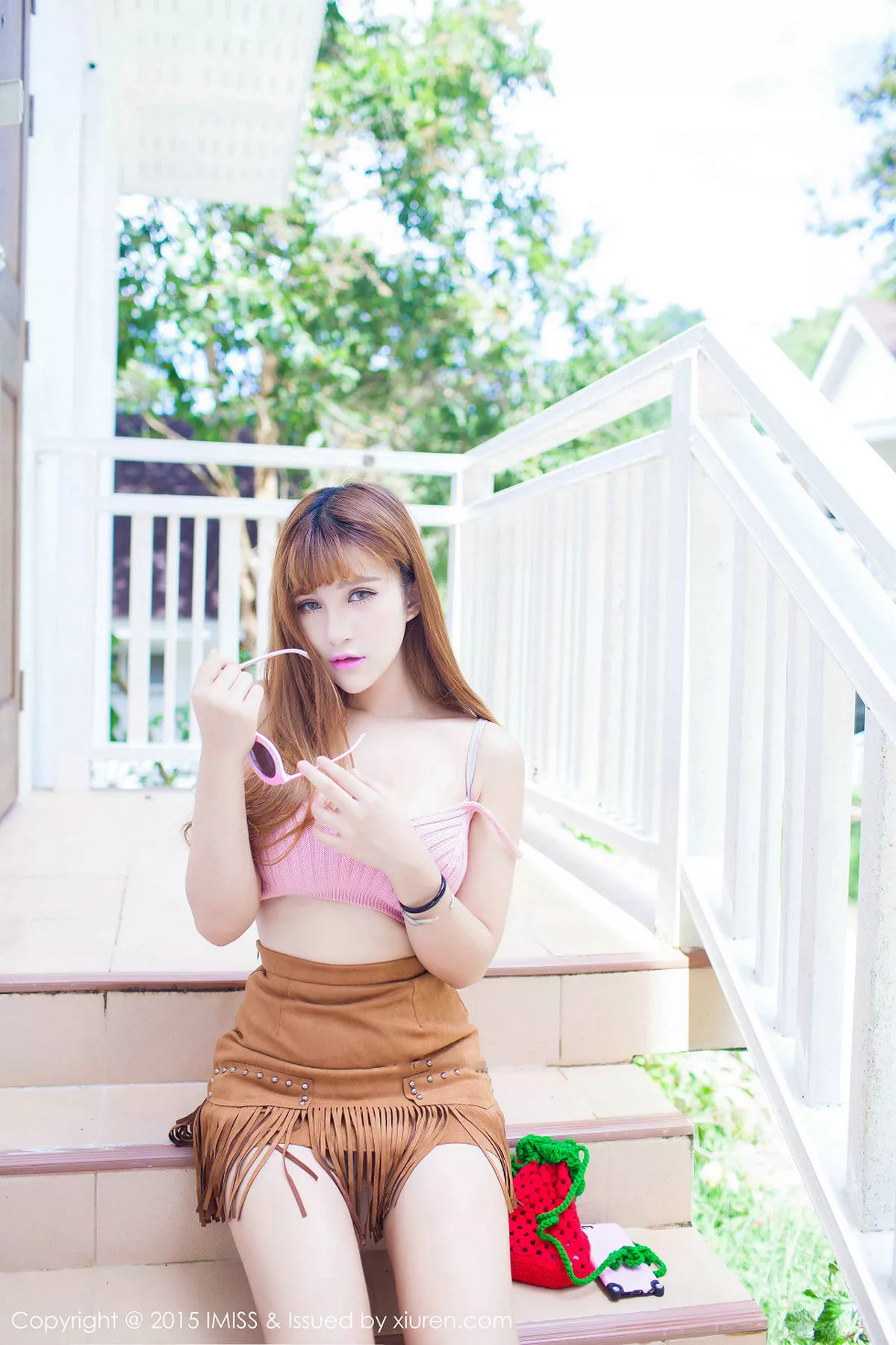 秀人集.com_[IMISS爱蜜社]Vol.044_嫩模LalaBaby啦啦普吉岛旅拍高腰内衣秀美胸巨乳48P