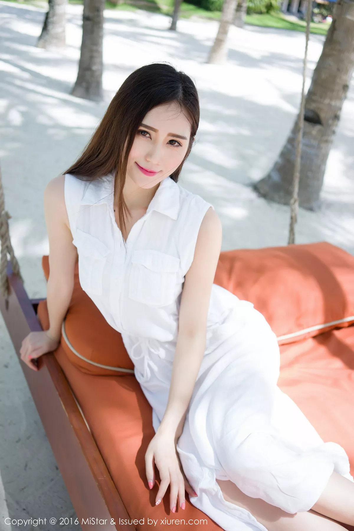 秀人集.com_[MiStar魅妍社]Vol.067_嫩模SISY思薄荷岛旅拍白色比基尼性感迷人写真50P