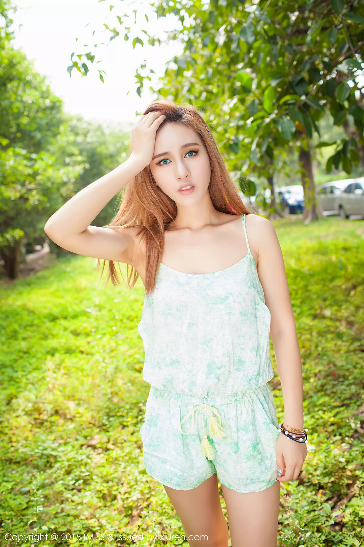 秀人集.com_[IMISS爱蜜社]Vol.045_嫩模Michi_Ho五角星内裤秀翘臀完美身材性感写真48P