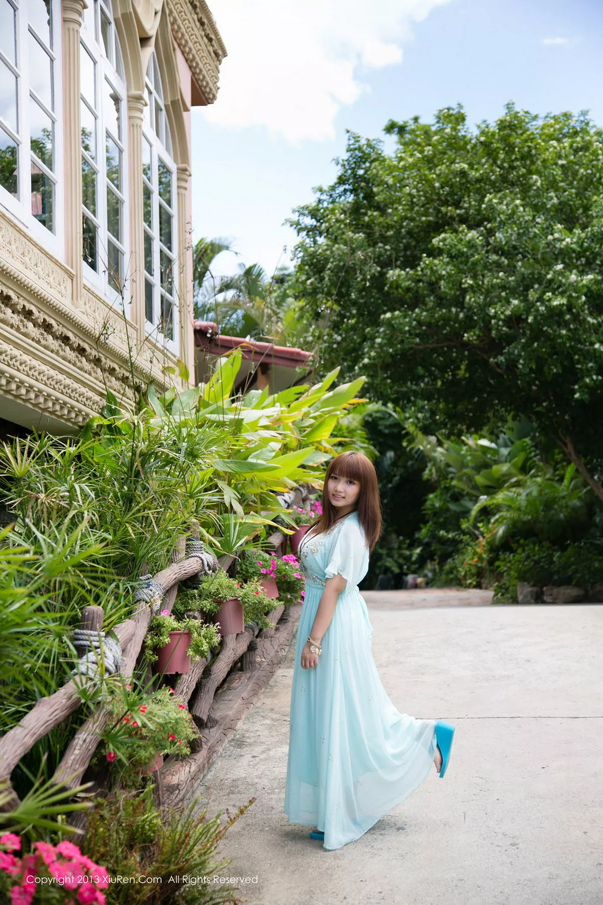 秀人集.com_[XiuRen秀人网]No.053_清纯美少女默漠无荢清新阳光写真海量合集121P