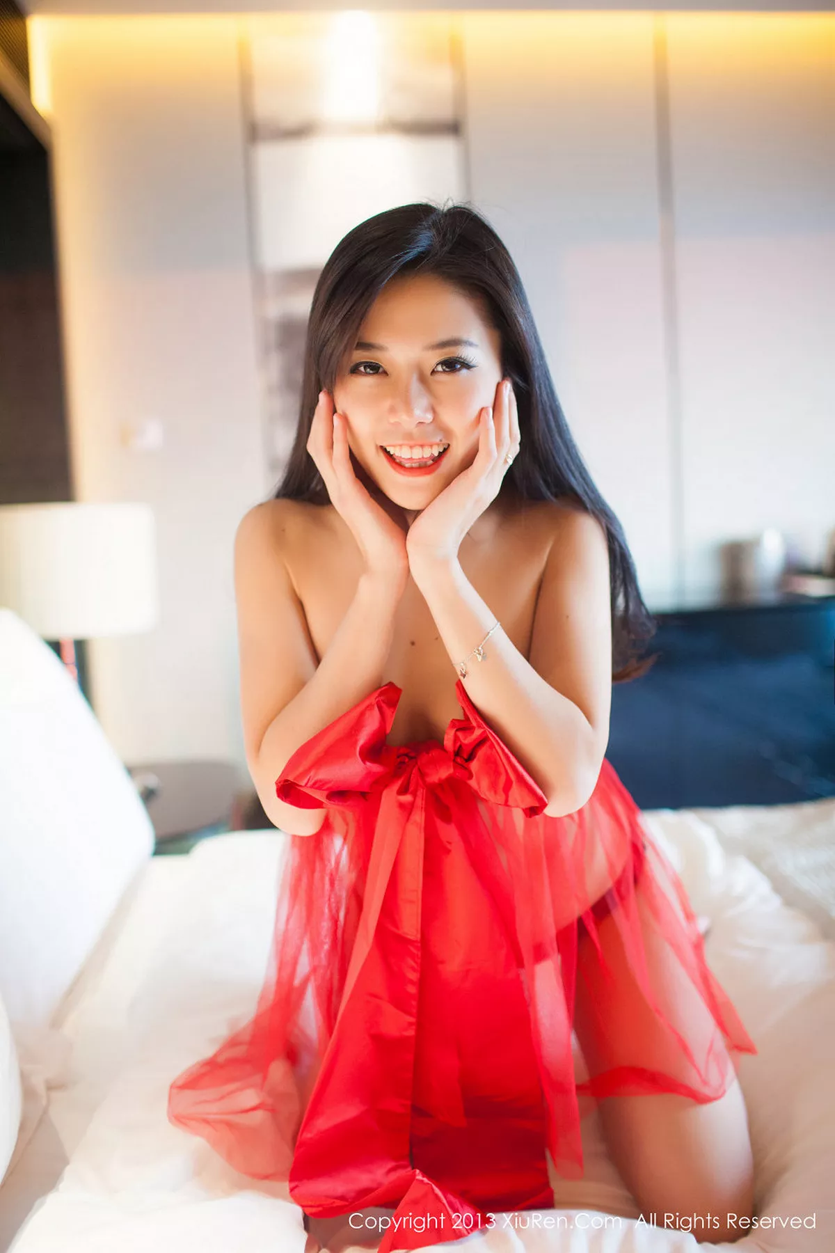 秀人集.com_[XiuRen秀人网]No.076_嫩模luvian本能透明红纱下诱人酮体撩人诱惑写真82P