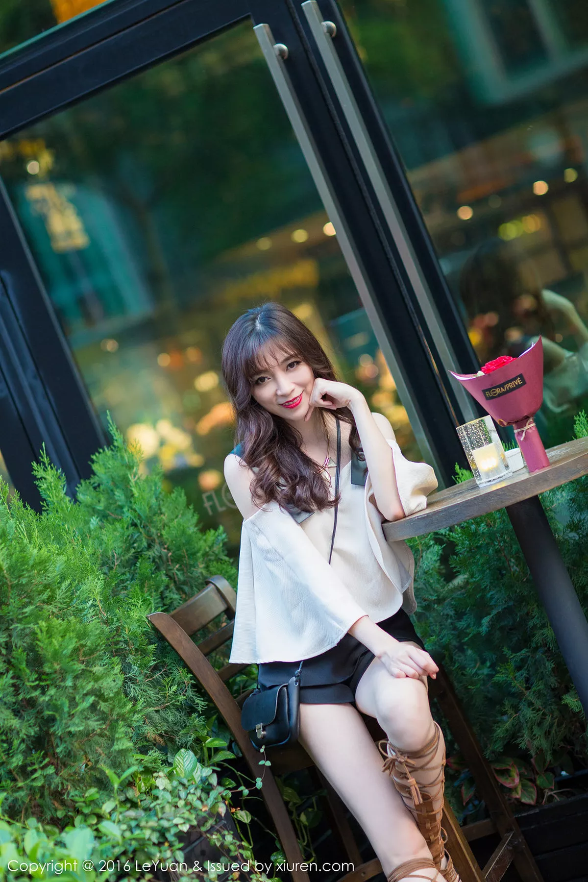 秀人集.com_[LeYuan星乐园]Vol.008_星乐园模特楚琪＆maggie模特合集性感内衣火辣写真43P