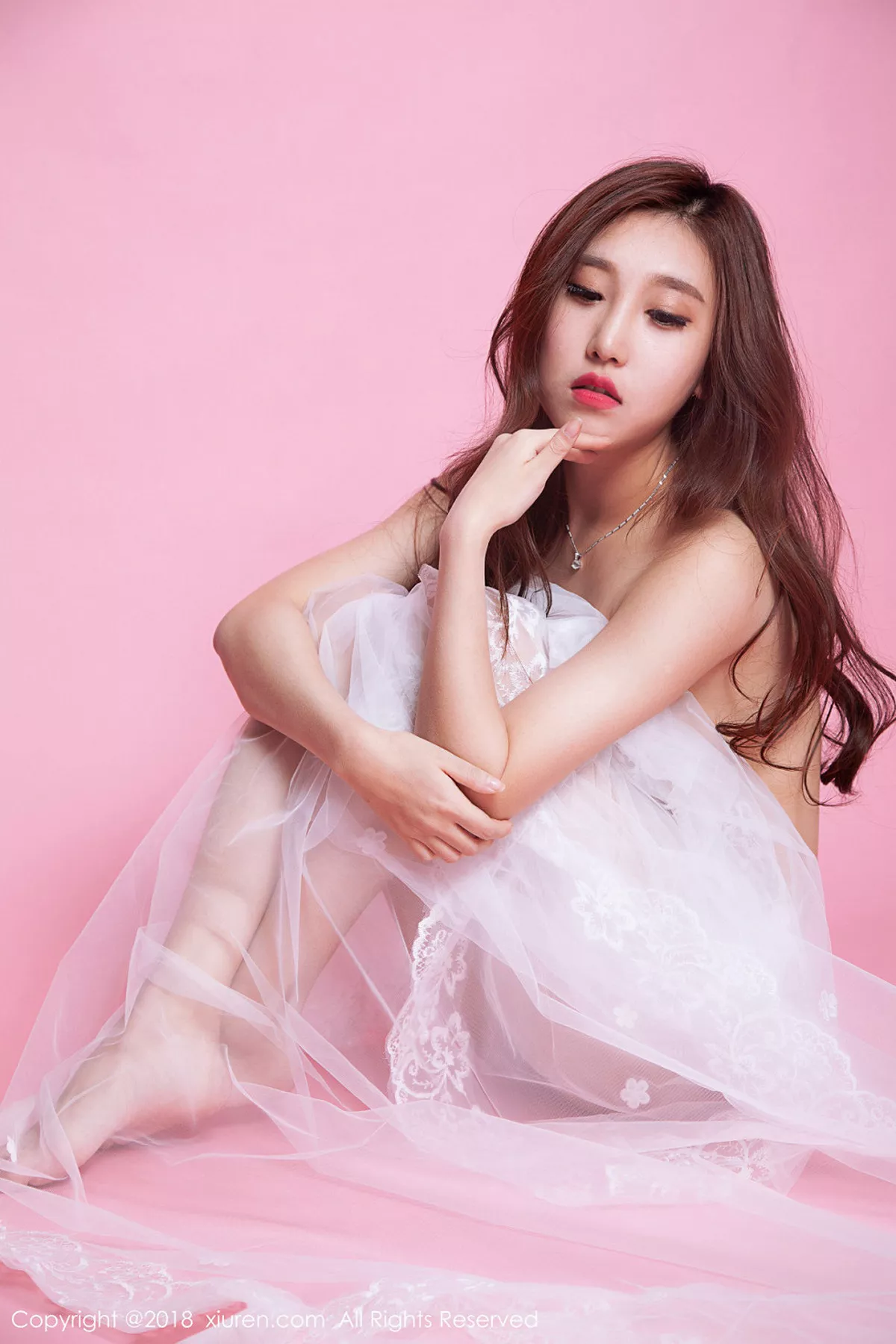 秀人集.com_[XiuRen秀人网]No.1143_嫩模柒柒qiqi私房黑丝情趣内衣+透视情趣薄纱火辣诱惑写真40P