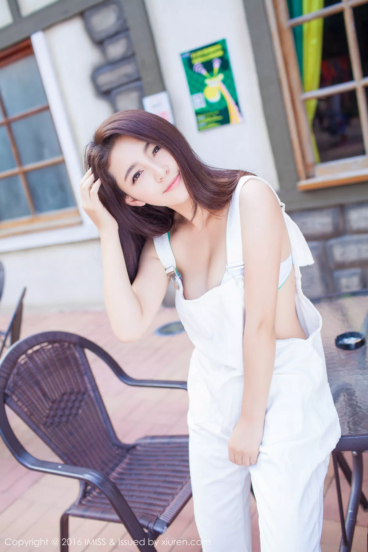 秀人集.com_[IMISS爱蜜社]Vol.066_嫩模夏茉GIGI豪车美女性感比基尼完美身材写真58P