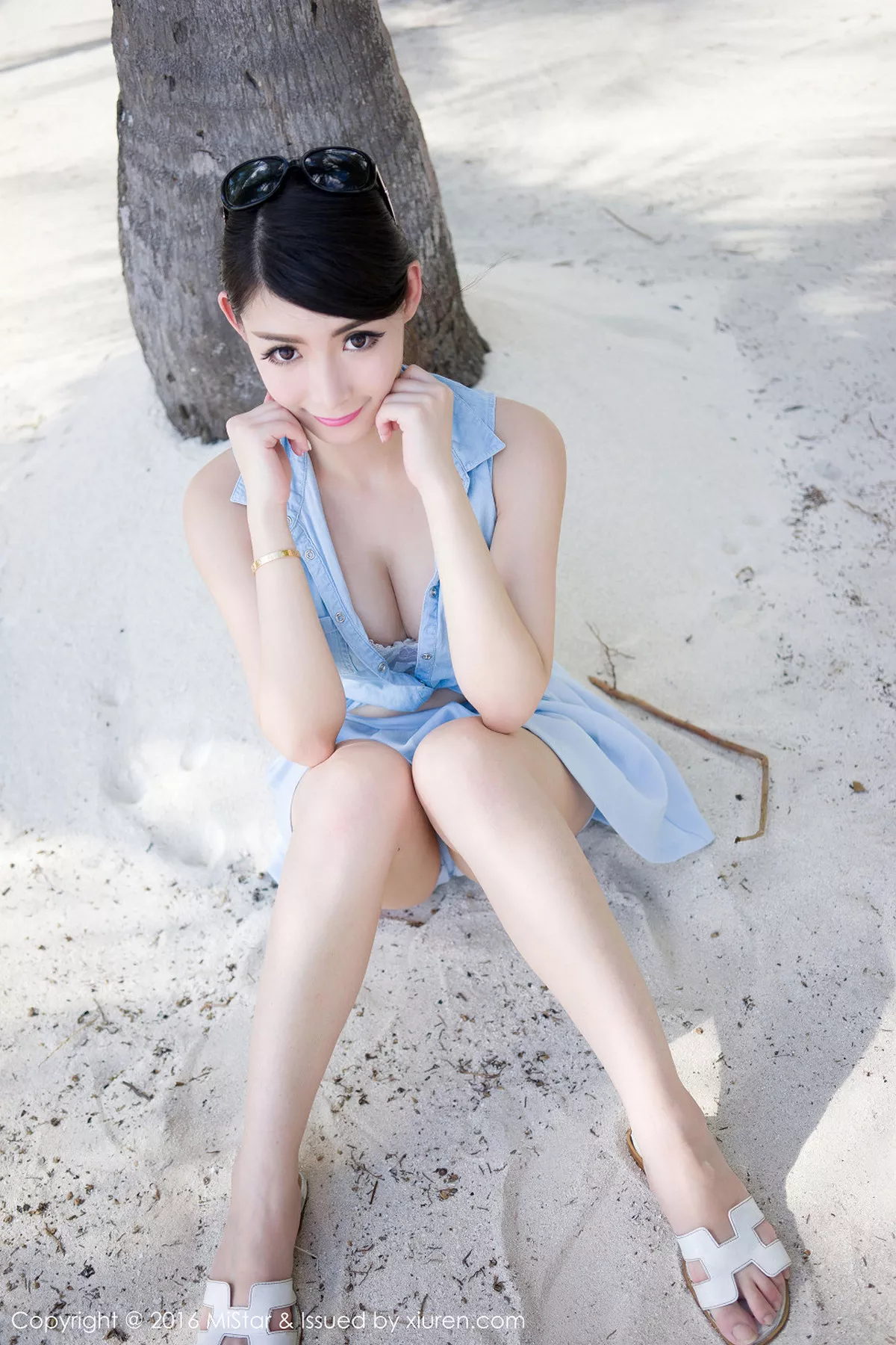 秀人集.com_[MiStar魅妍社]Vol.071_嫩模Mara酱薄荷岛旅拍高腰学生制服露半球诱惑写真60P