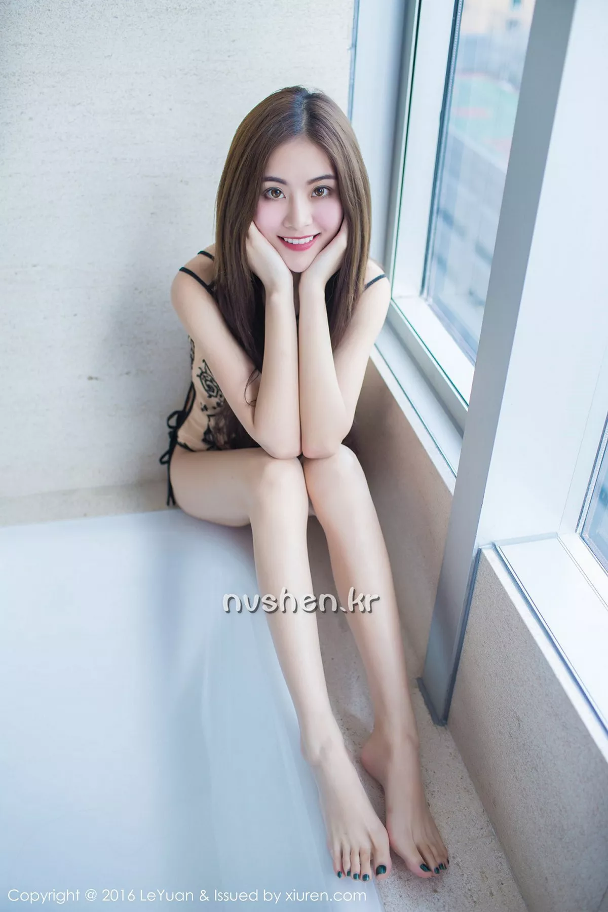 秀人集.com_[LeYuan星乐园]Vol.014_国色天姿嫩模菲儿居家完美身材清丽绝俗妩媚迷人写真64P