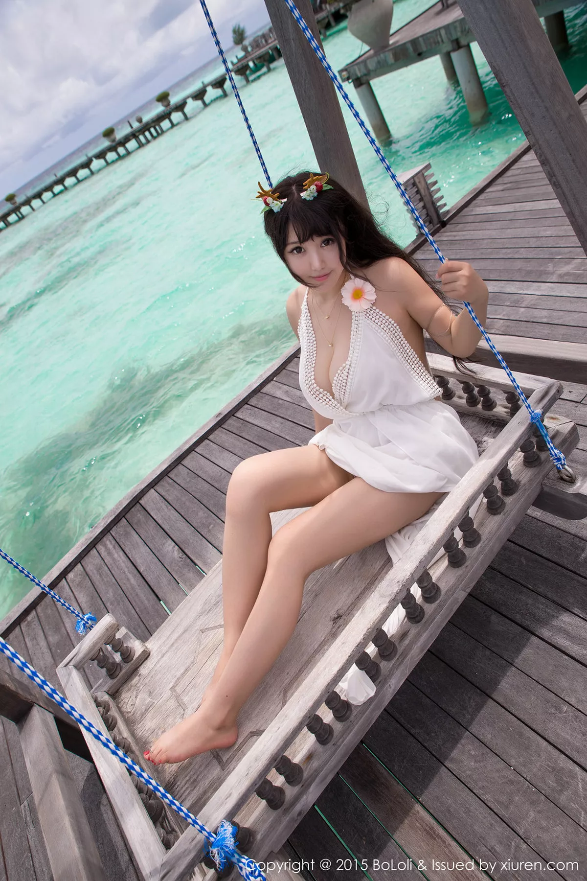 秀人集.com_[BoLoli波萝社]Vol.042_嫩模Barbie可儿马尔代夫旅拍黑色内衣秀童颜巨乳写真46P