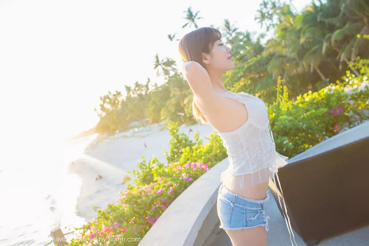 秀人集.com_[IMISS爱蜜社]Vol.059_嫩模程小烦不烦薄荷岛旅拍黑色性感比基尼靓丽写真55P