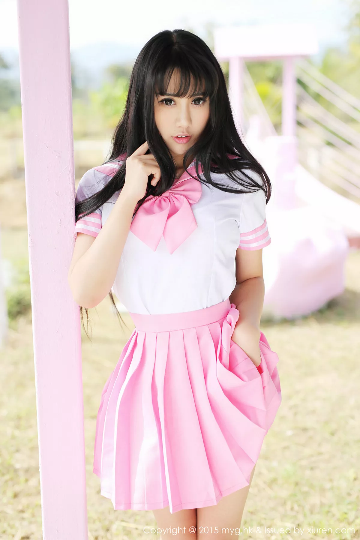 秀人集.com_[MyGirl美媛馆]Vol.099_嫩模杨晓青儿泰国旅拍白色吊带蕾丝袜诱惑翘臀写真61P