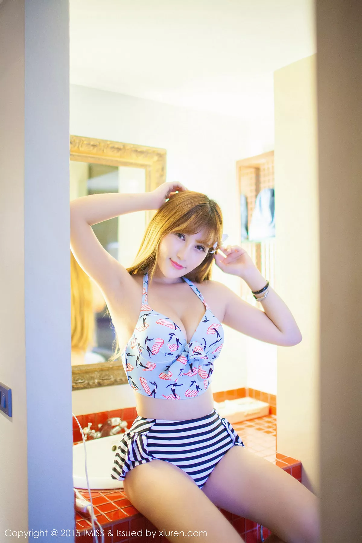 秀人集.com_[IMISS爱蜜社]Vol.051_嫩模LalaBaby啦啦居家私房性感内衣迷人美胸诱惑写真54P