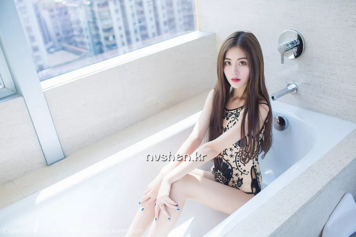 秀人集.com_[LeYuan星乐园]Vol.014_国色天姿嫩模菲儿居家完美身材清丽绝俗妩媚迷人写真64P