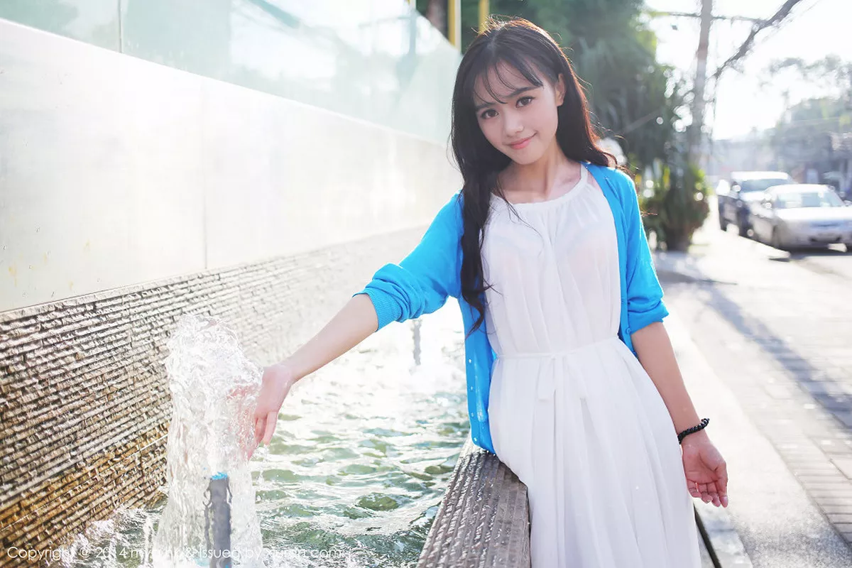 秀人集.com_[MyGirl美媛馆]Vol.086_嫩模toro羽住白色连身裙邻家女孩清新迷人写真44P