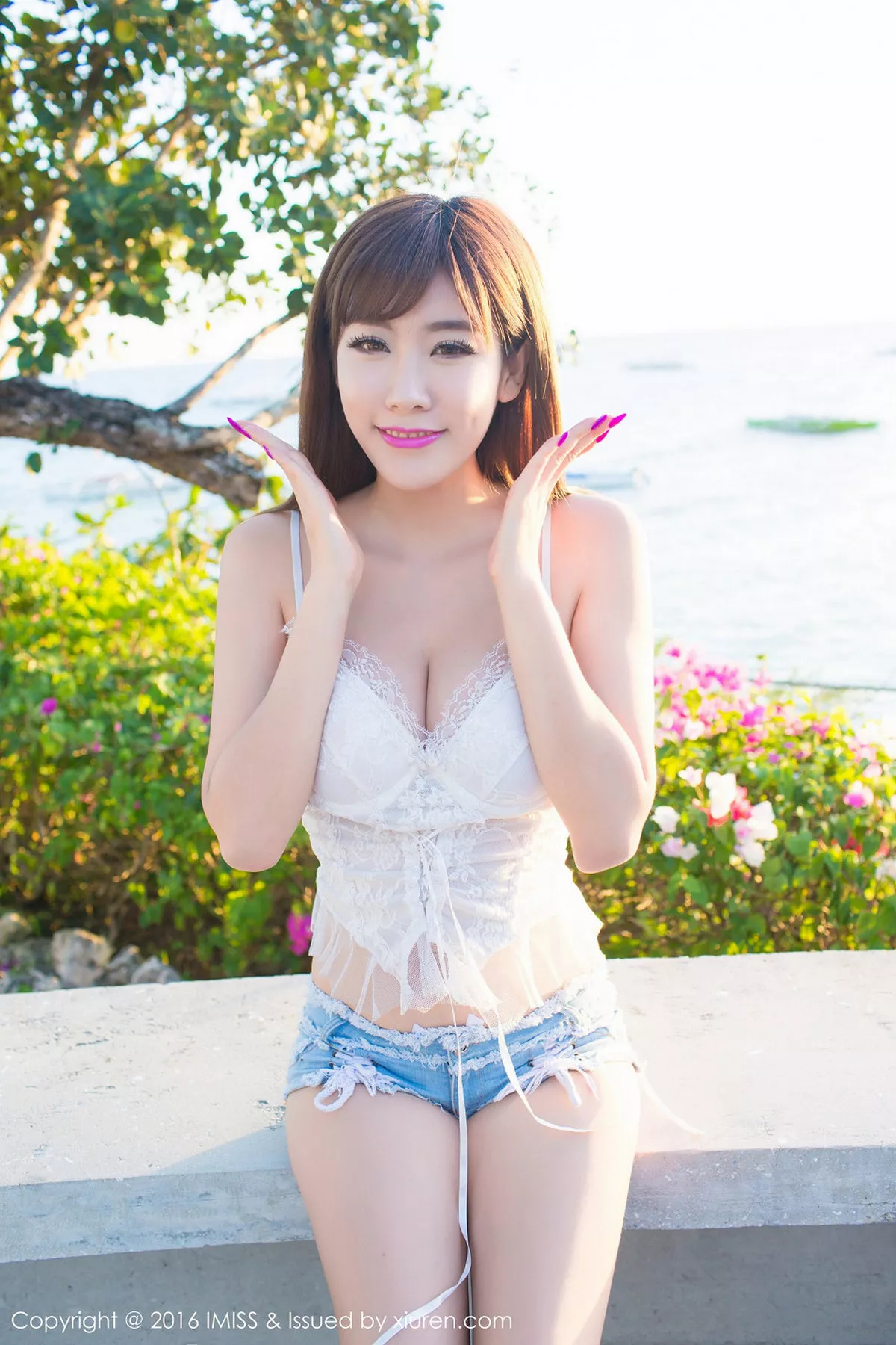 秀人集.com_[IMISS爱蜜社]Vol.059_嫩模程小烦不烦薄荷岛旅拍黑色性感比基尼靓丽写真55P