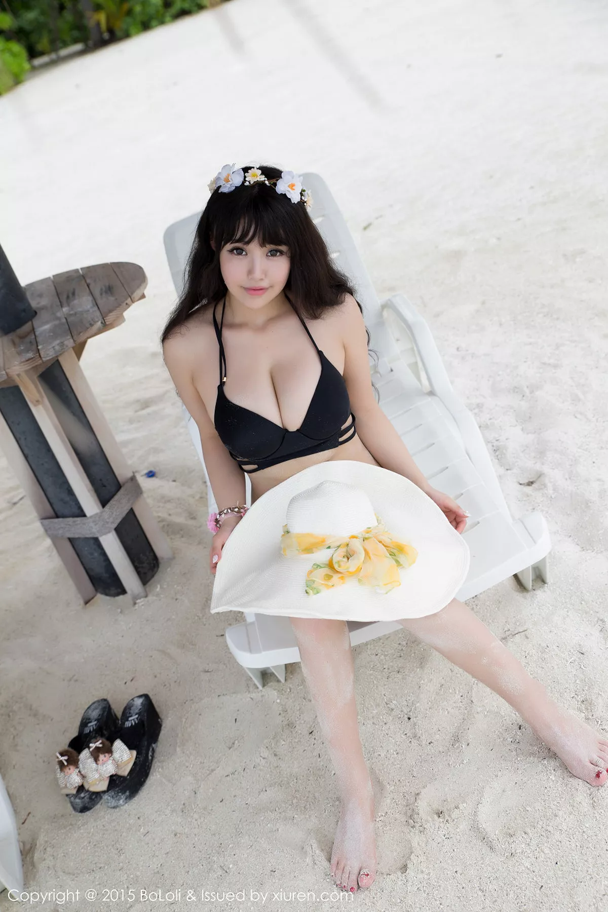 秀人集.com_[BoLoli波萝社]Vol.042_嫩模Barbie可儿马尔代夫旅拍黑色内衣秀童颜巨乳写真46P