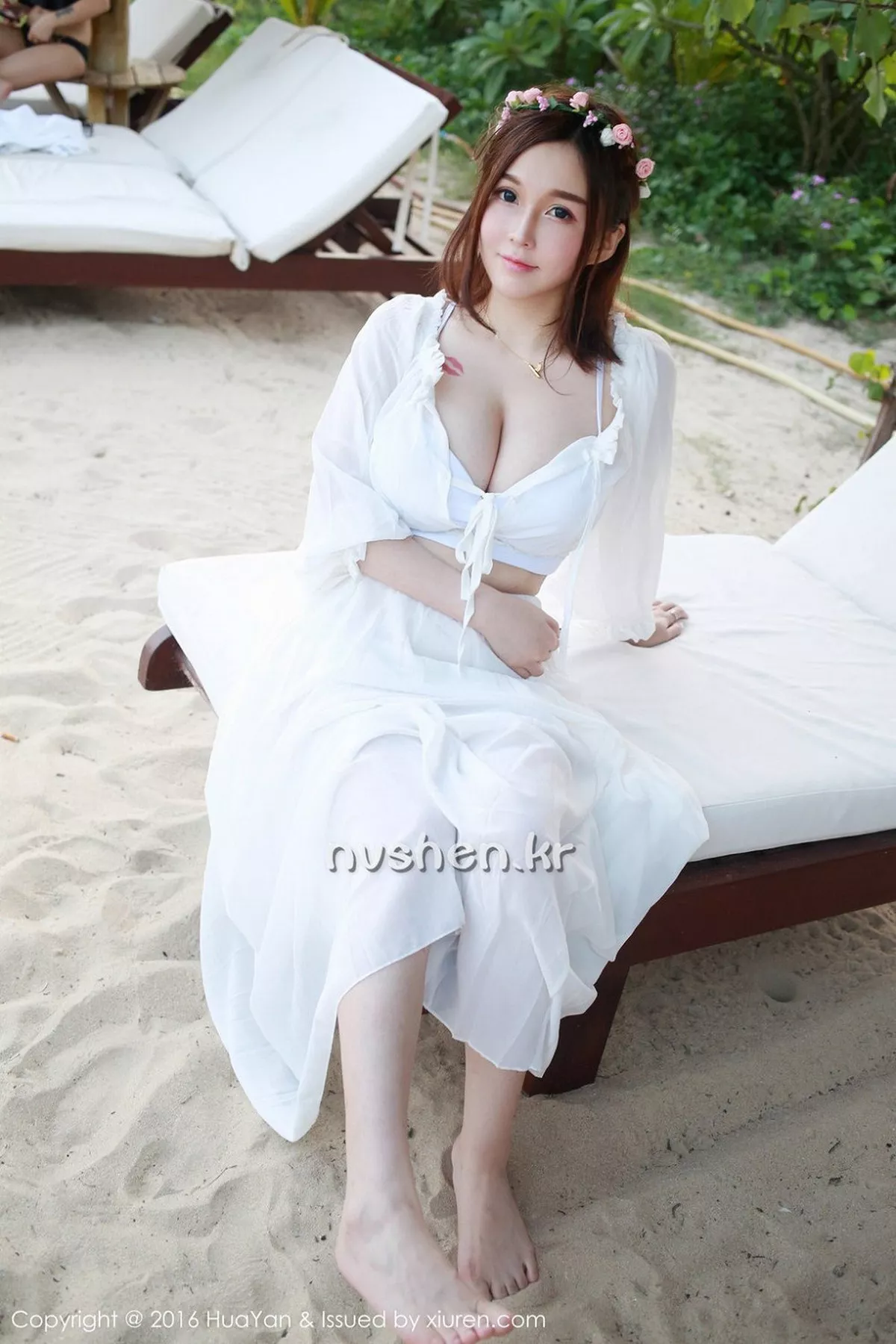 秀人集.com_[HuaYan花の颜]Vol.012_嫩模沈蜜桃off三亚旅拍性感内衣秀傲人美乳极致诱惑写真50P