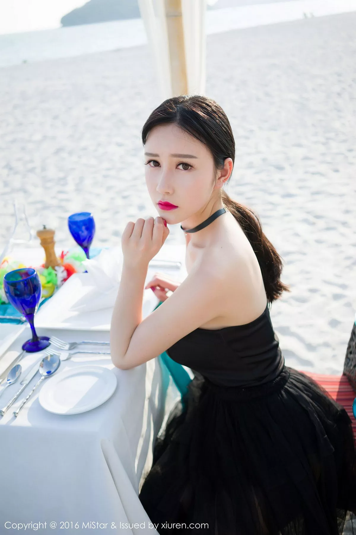 秀人集.com_[MiStar魅妍社]Vol.112_嫩模于姬Una兰卡威旅拍第四套半脱衬衣秀豪乳撩人写真45P