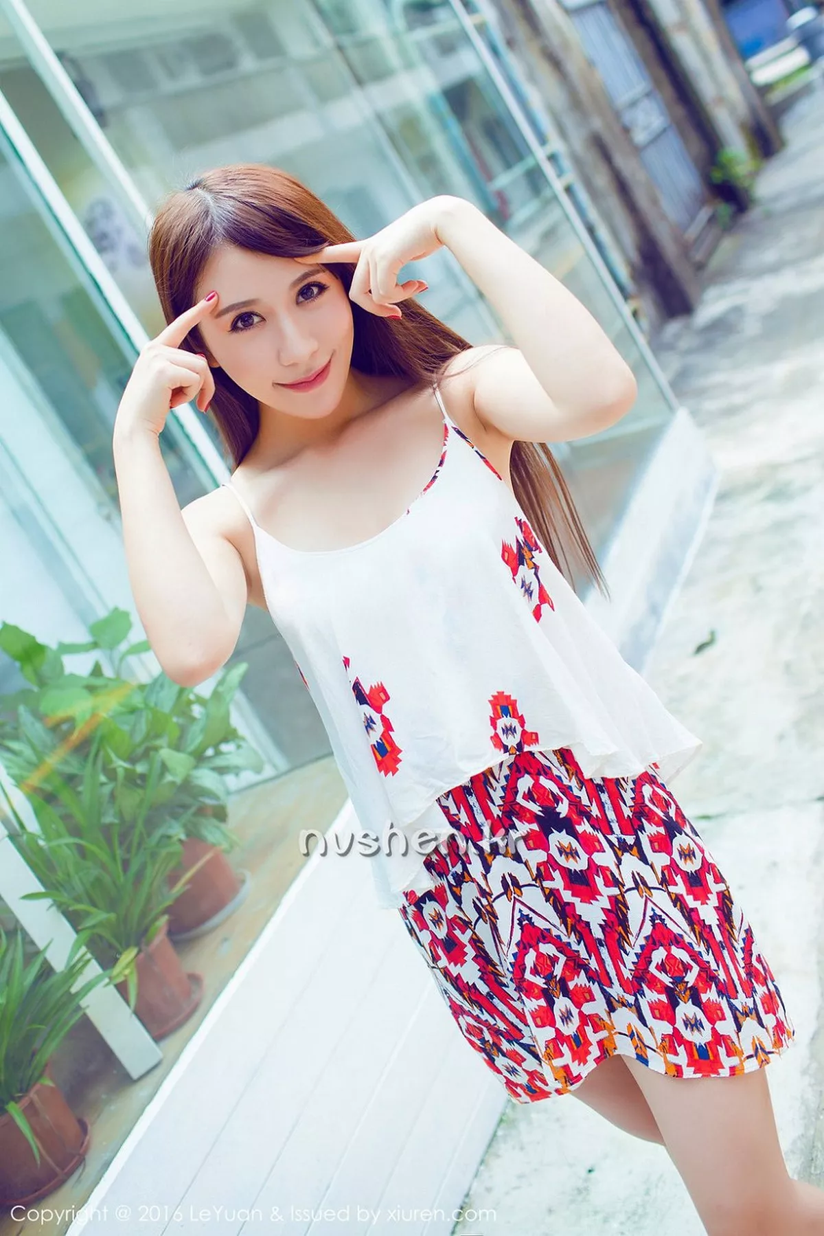 秀人集.com_[LeYuan星乐园]Vol.020_嫩模艾惟玲珑瓜子脸前凸后翘的完美身材白嫩美胸性感写真46P