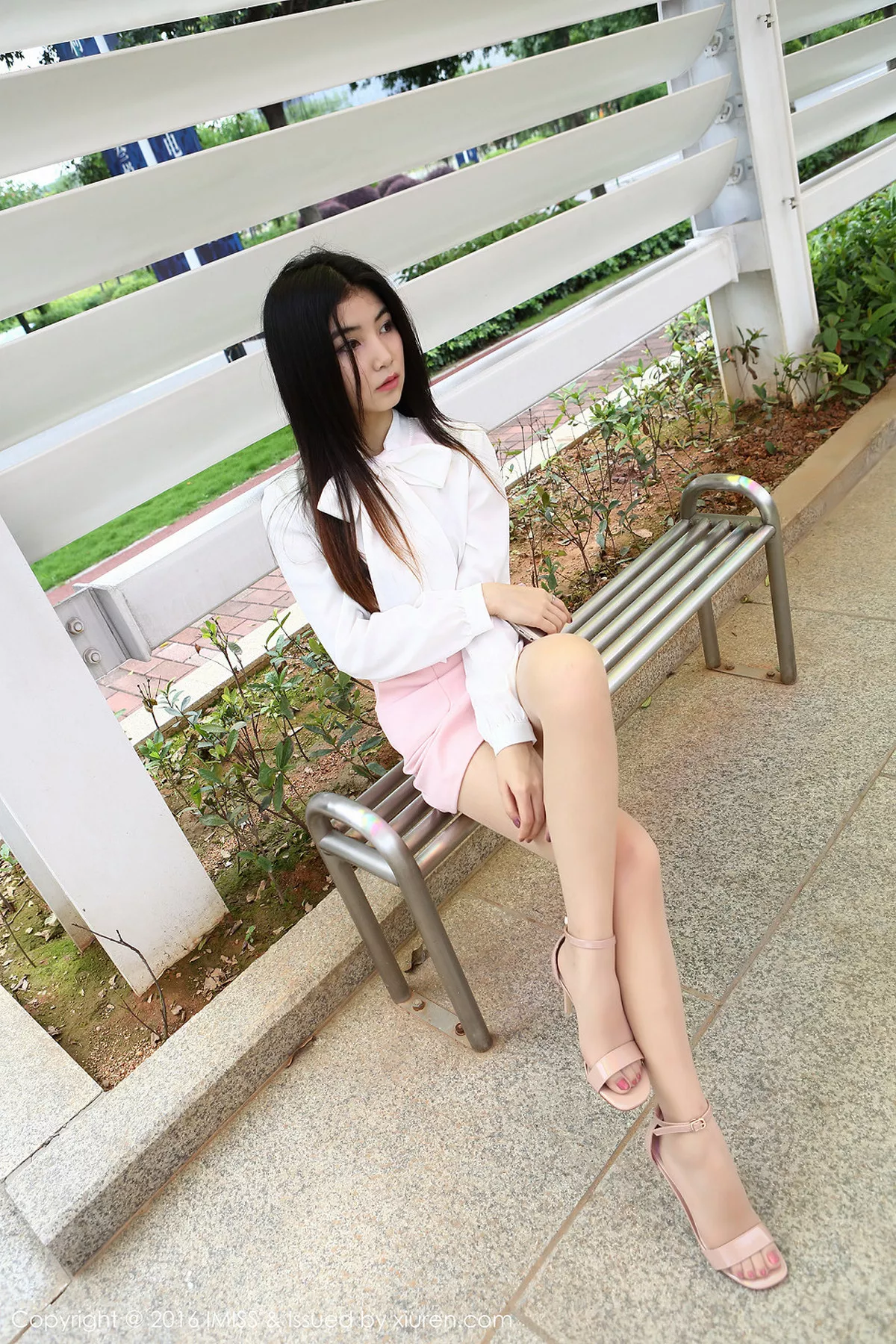 秀人集.com_[IMISS爱蜜社]Vol.094_嫩模Winki丝姬超薄肉丝美腿无内露毛极致诱惑写真57P