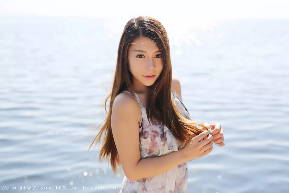 秀人集.com_[MyGirl美媛馆]Vol.106_嫩模vetiver嘉宝贝儿大理旅拍连身花长裙清新迷人写真50P