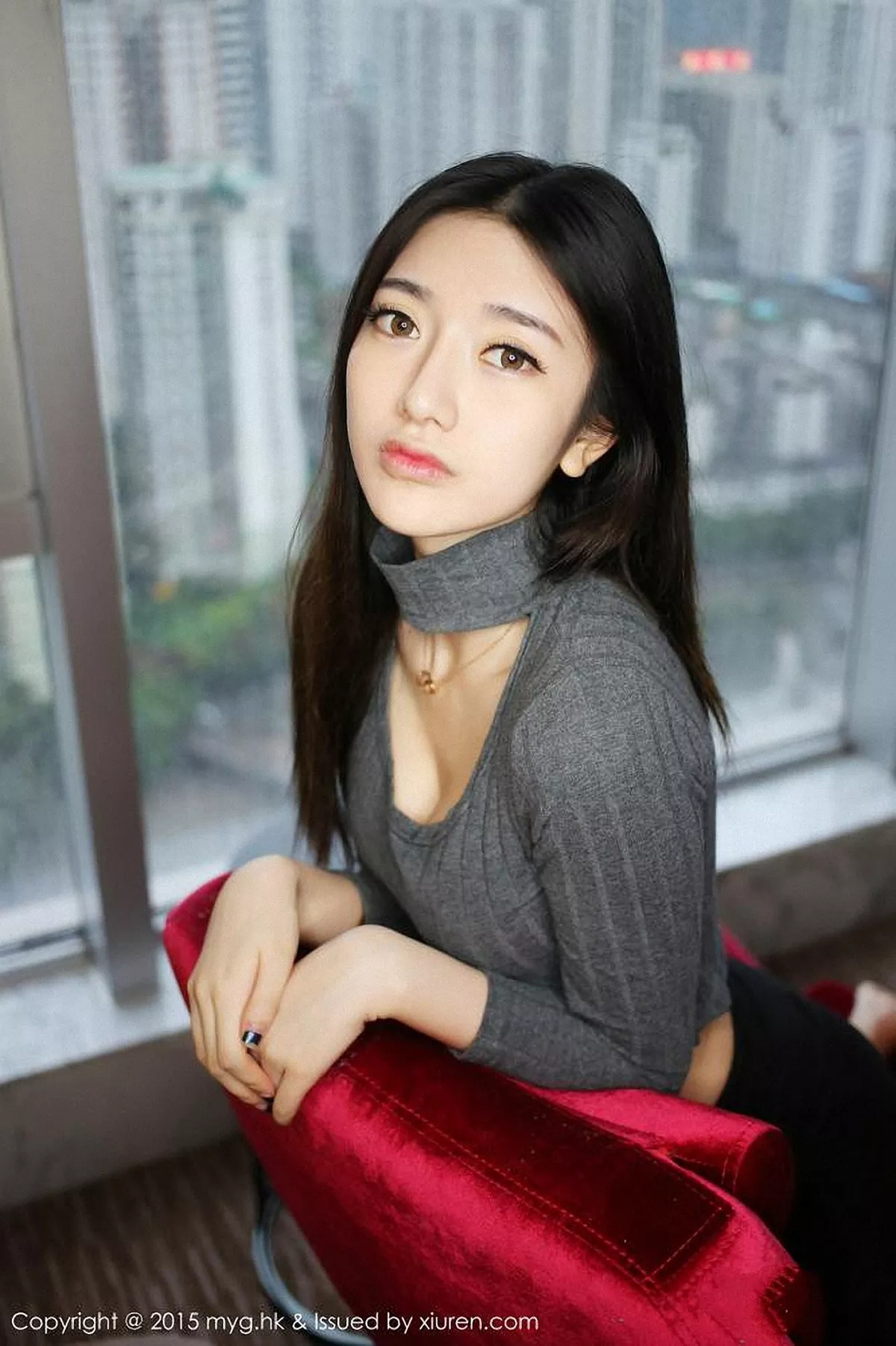 秀人集.com_[MyGirl美媛馆]Vol.119_嫩模于小小姐Momo黑色牛仔短裤白嫩美腿清爽迷人写真45P