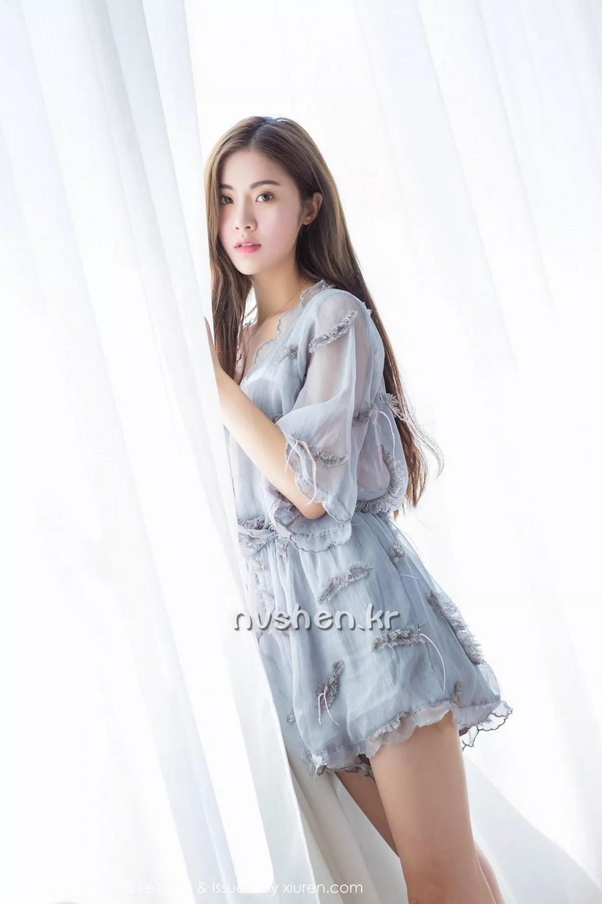 秀人集.com_[LeYuan星乐园]Vol.018_国色天姿嫩模菲儿性感内衣秀完美曲线黑丝美腿迷人写真54P