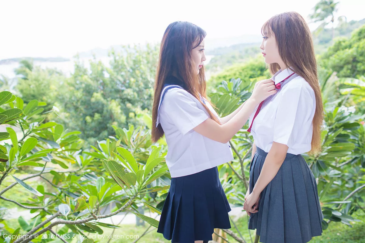 秀人集.com_[IMISS爱蜜社]Vol.133_嫩模赵小米Kitty&sugar小甜心CC苏梅岛旅拍性感姐妹花31P