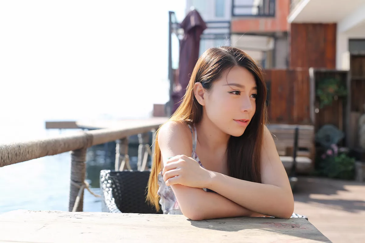 秀人集.com_[MyGirl美媛馆]Vol.106_嫩模vetiver嘉宝贝儿大理旅拍连身花长裙清新迷人写真50P