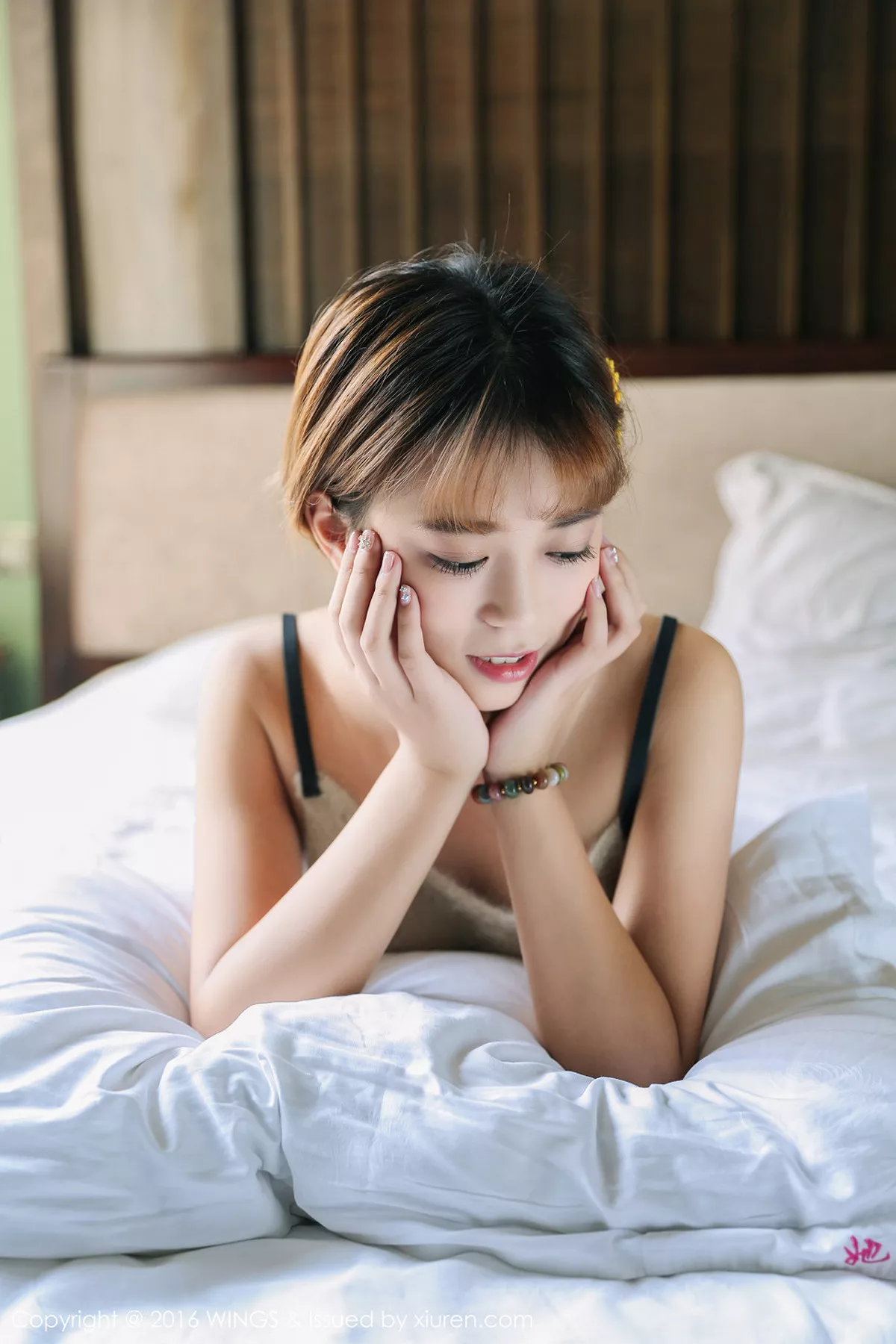 秀人集.com_[WingS影私荟]Vol.019_嫩模柠檬vivi居家私房吊带内衣花仙子性感迷人写真80P