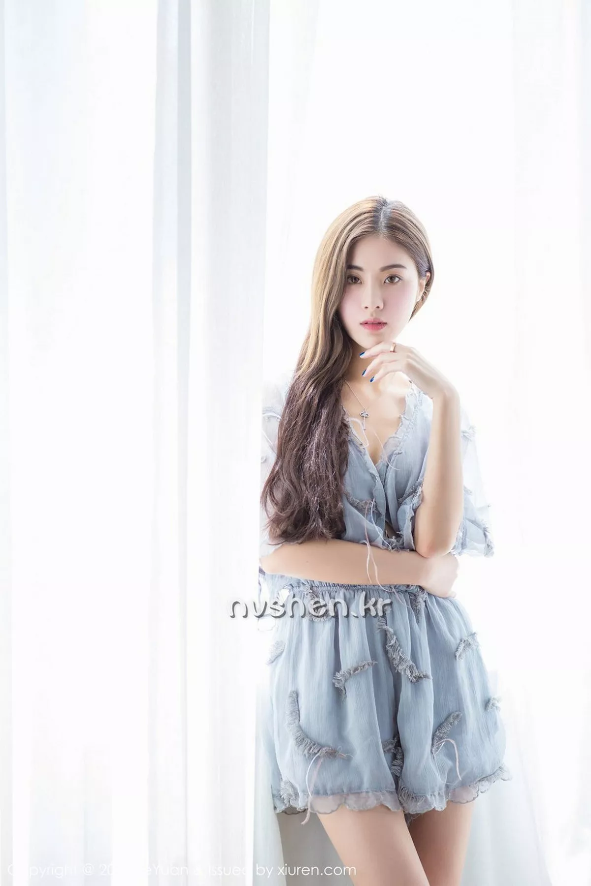 秀人集.com_[LeYuan星乐园]Vol.018_国色天姿嫩模菲儿性感内衣秀完美曲线黑丝美腿迷人写真54P