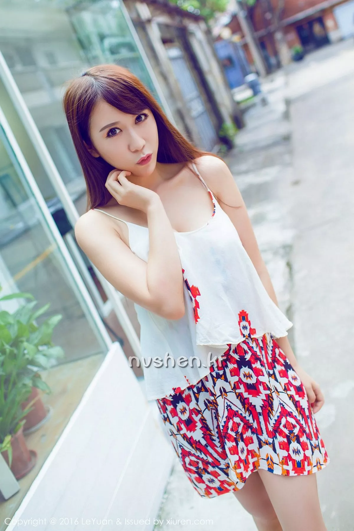 秀人集.com_[LeYuan星乐园]Vol.020_嫩模艾惟玲珑瓜子脸前凸后翘的完美身材白嫩美胸性感写真46P