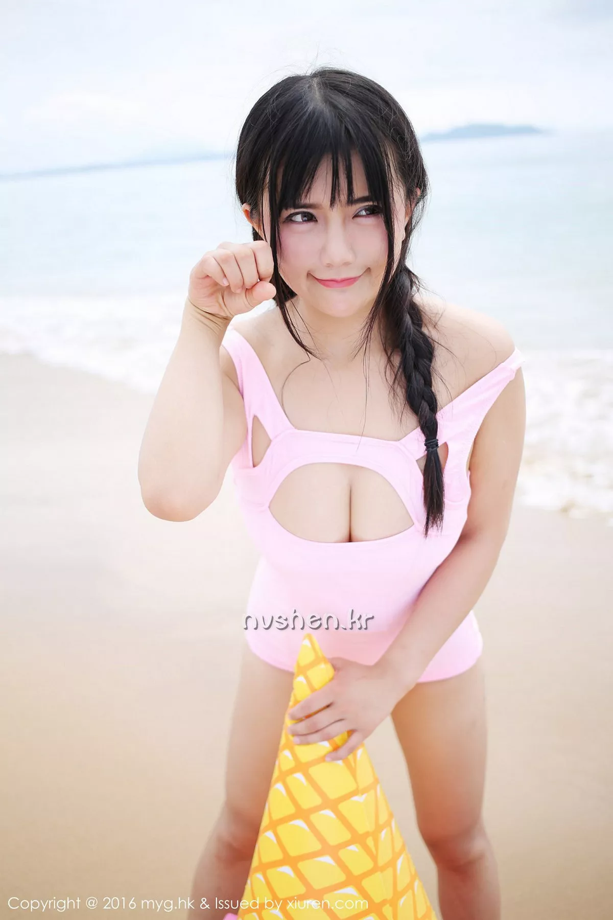 秀人集.com_[MyGirl美媛馆]Vol.230_巨乳嫩模崔乖艺性感花色比基尼童颜巨乳诱惑写真54P