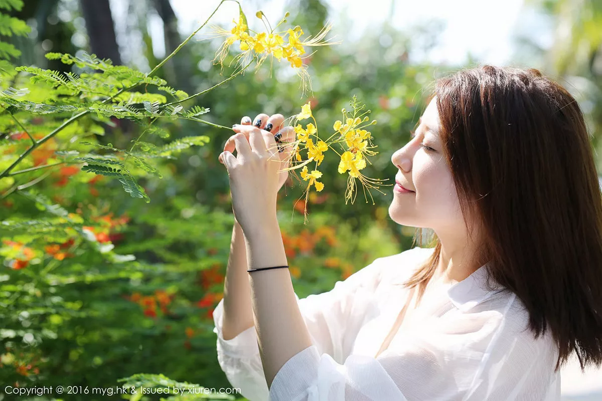 秀人集.com_[MyGirl美媛馆]Vol.223_嫩模许诺Sabrina牛仔热裤性感内衣楚楚可人迷人写真53P