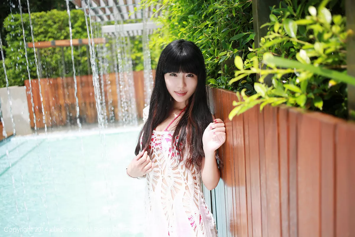 秀人集.com_[XiuRen秀人网]No.183_平面模特刘雪妮verna泰国旅拍红色圆点比基尼性感写真62P