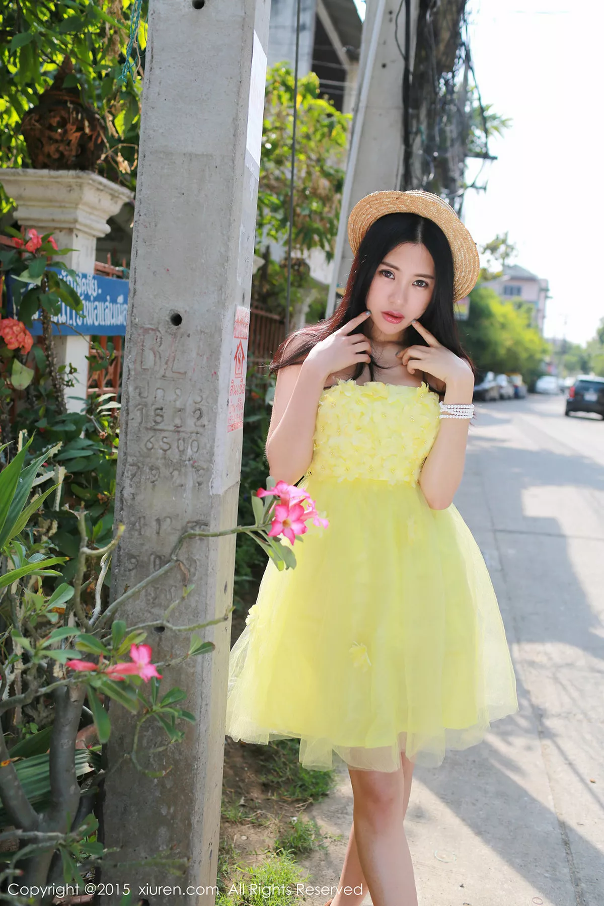 秀人集.com_[XiuRen秀人网]No.296_迷人妹子绮里嘉ula泰国清迈旅拍白色内衣秀美胸性感写真67P