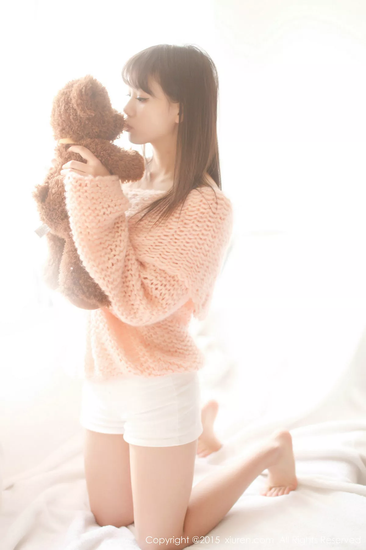 秀人集.com_[XiuRen秀人网]No.318_邻家女孩七米baby户外红色格子裙清新学生装迷人写真112P