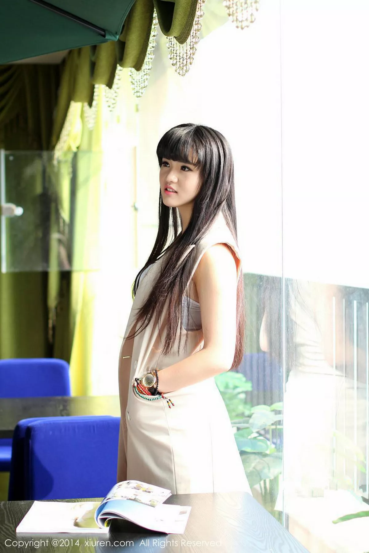 秀人集.com_[XiuRen秀人网]No.261_90后美女模特旭儿F罩杯丰满美胸性感内衣系列写真80P