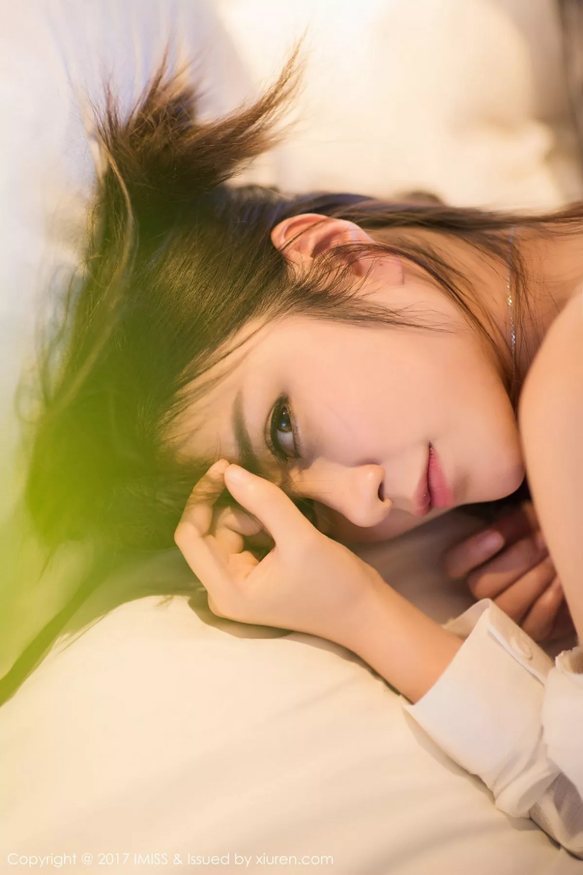 秀人集.com_[IMISS爱蜜社]Vol.146_嫩模李李七七喜喜圣诞主题小红裙纯白内衣秀完美身材写真67P