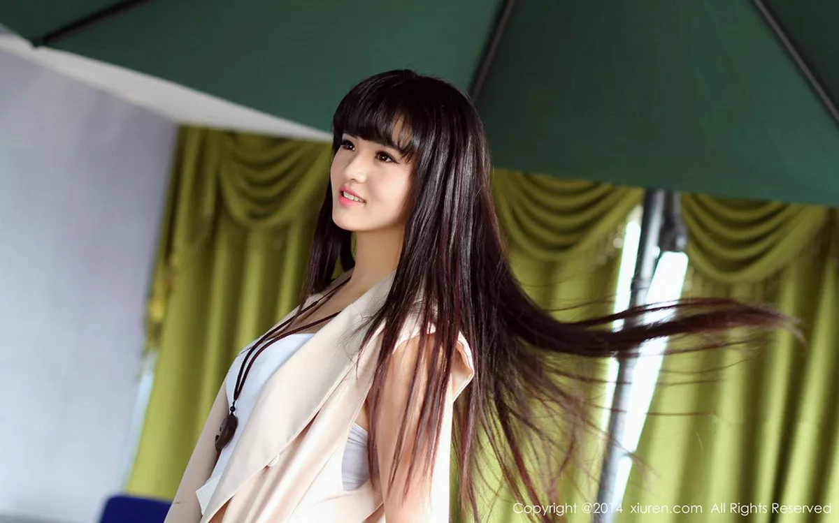 秀人集.com_[XiuRen秀人网]No.261_90后美女模特旭儿F罩杯丰满美胸性感内衣系列写真80P