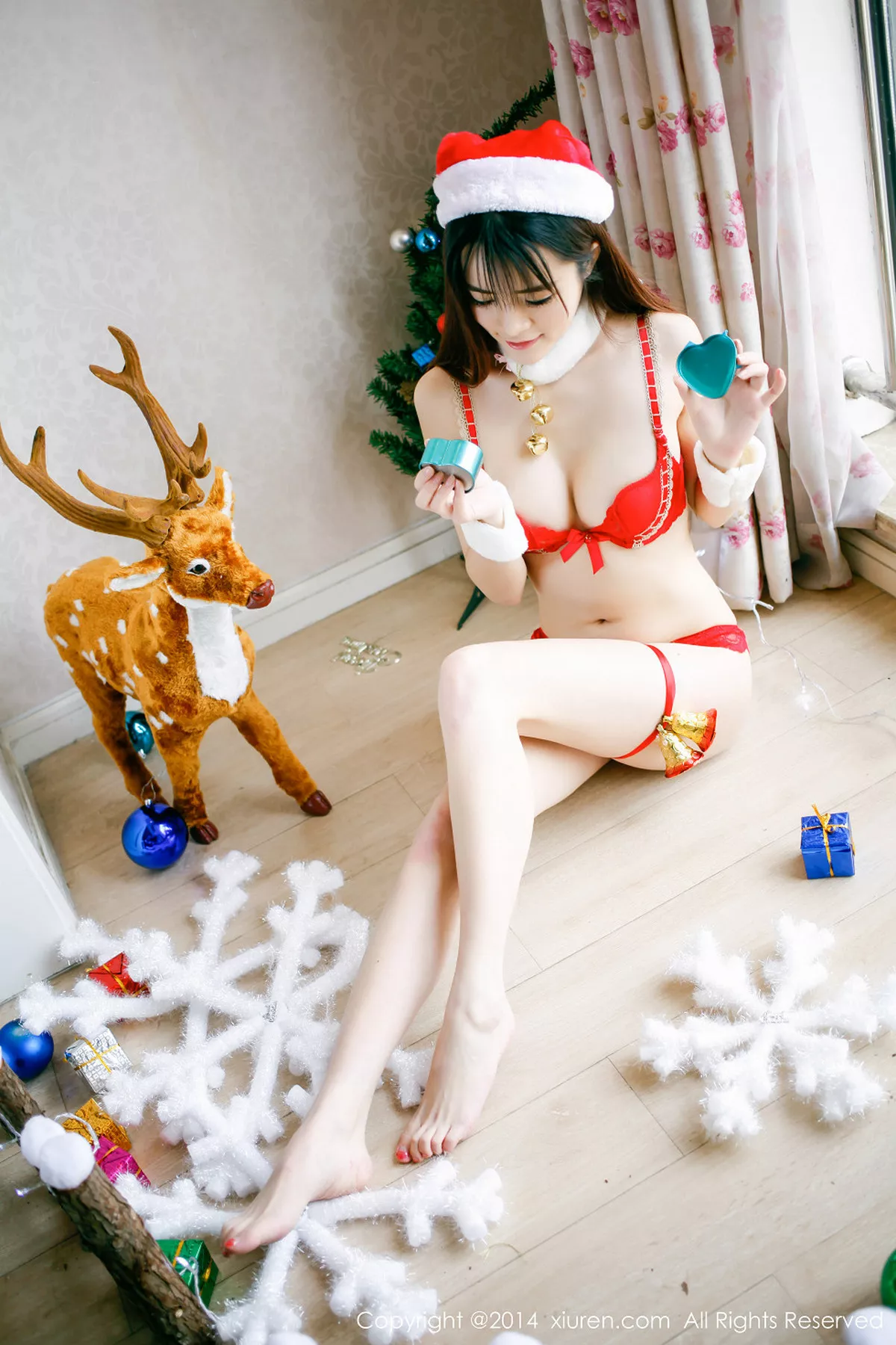 秀人集.com_[XiuRen秀人网]No.259_网络红人美女校花孔一红圣诞主题性感红色内衣完美诱惑写真88P