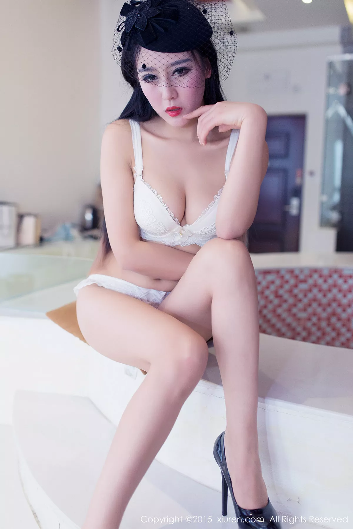 秀人集.com_[XiuRen秀人网]No.281_嫩模猪圈圈Kele圆润美胸性感内衣系列完美诱惑写真60P