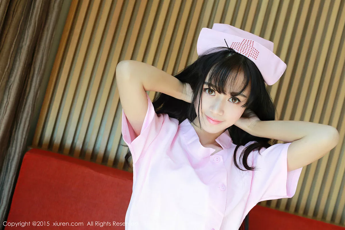 秀人集.com_[XiuRen秀人网]No.316_模特toro羽住泰国曼谷旅拍性感女仆装清爽迷人写真43P