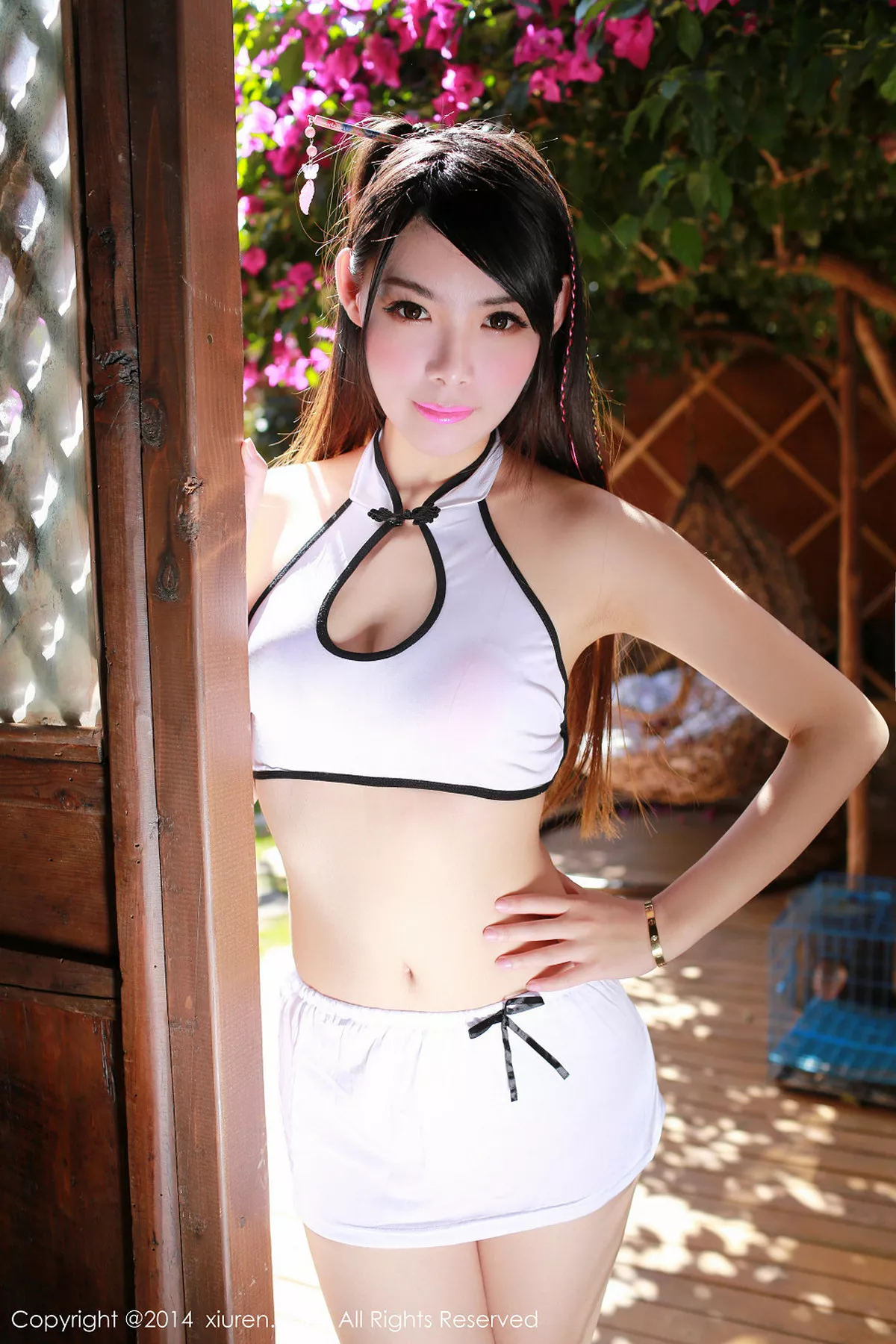 秀人集.com_[XiuRen秀人网]No.248_嫩模MARA醬丽江旅拍性感女仆装+粉红小旗袍诱惑写真41P