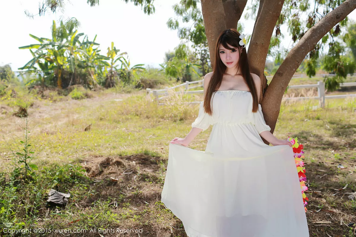 秀人集.com_[XiuRen秀人网]No.307_秀人嫩模MARA醬泰国旅拍户外红色比基尼内衣诱惑写真50P