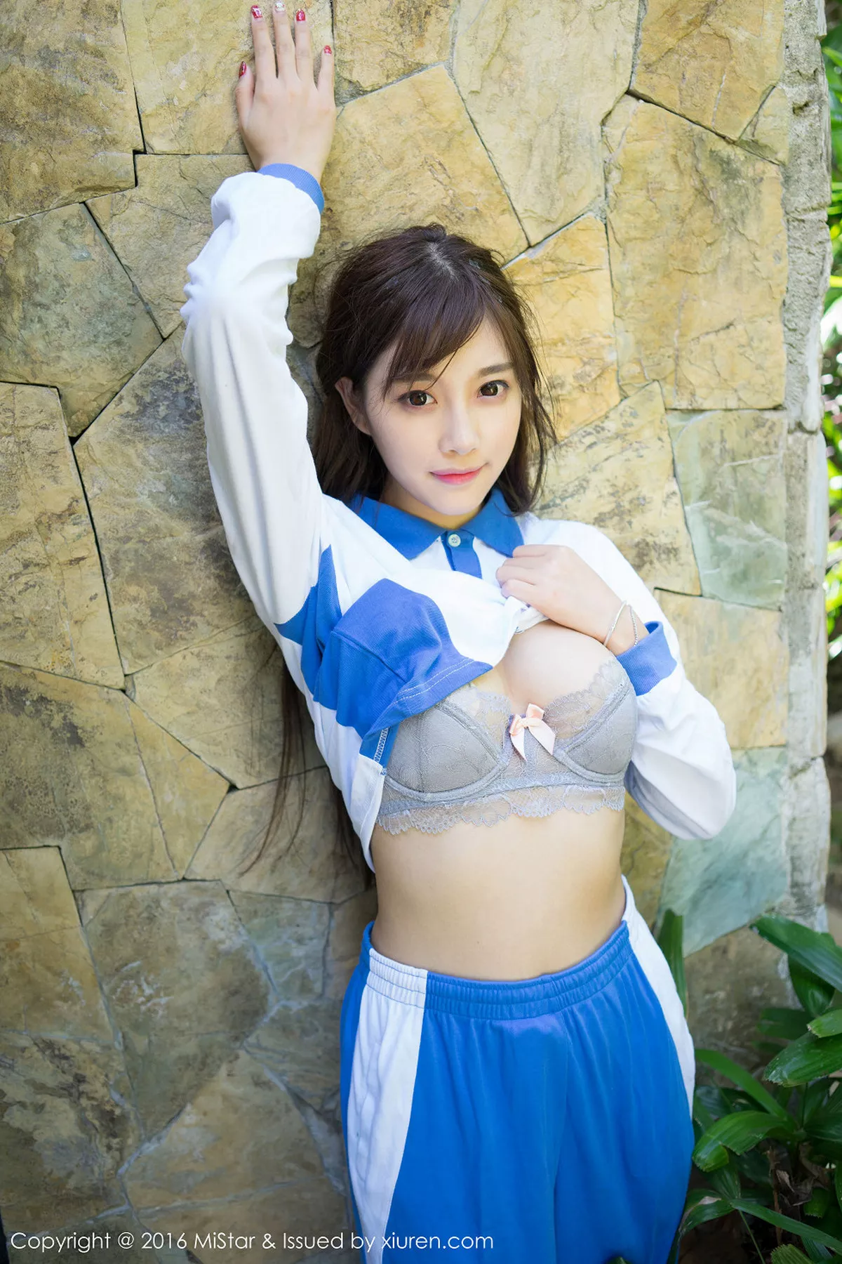 秀人集.com_[MiStar魅妍社]Vol.145_校花美女Sugar小甜心CC长滩旅拍性感比基尼秀豪乳写真45P