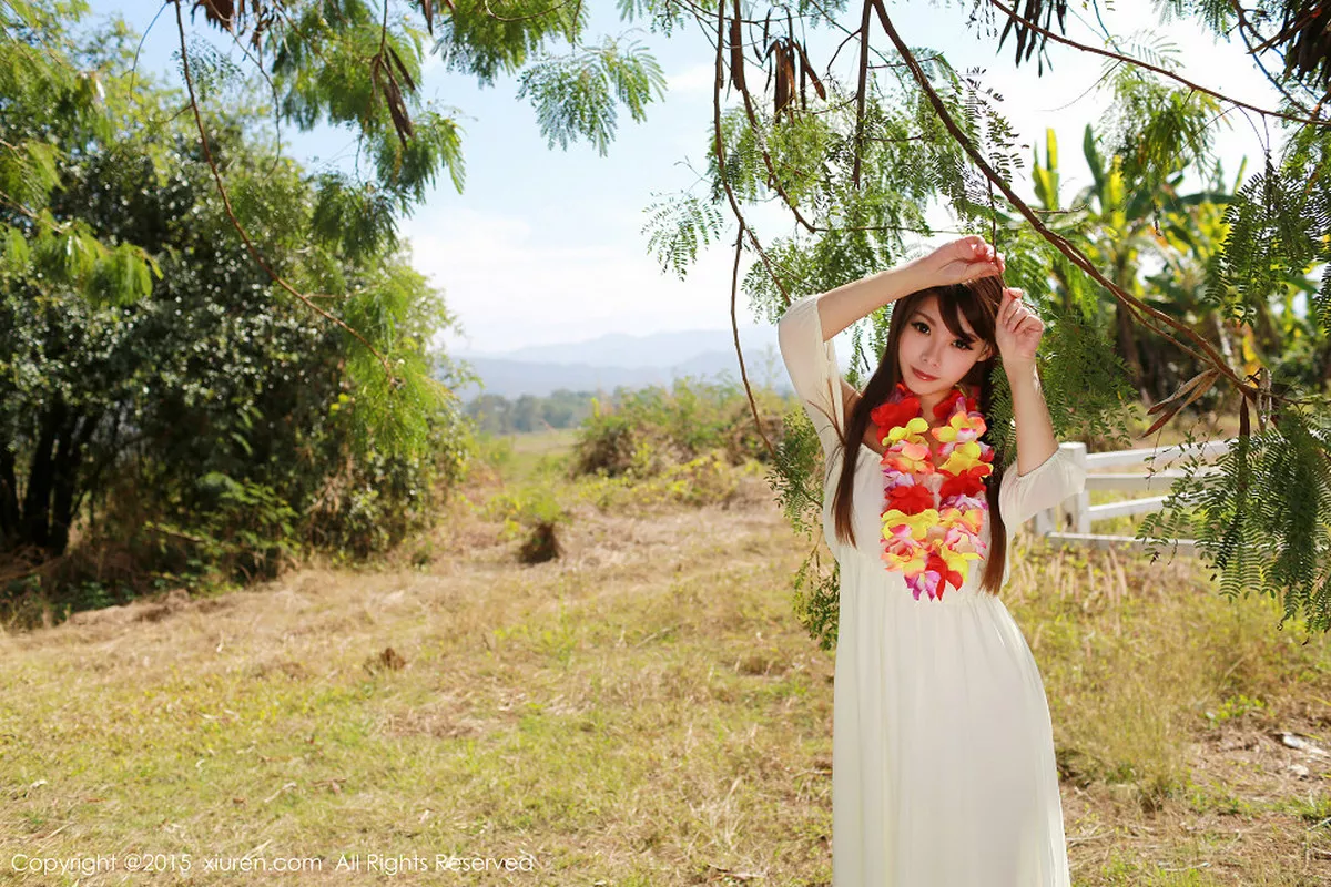 秀人集.com_[XiuRen秀人网]No.307_秀人嫩模MARA醬泰国旅拍户外红色比基尼内衣诱惑写真50P