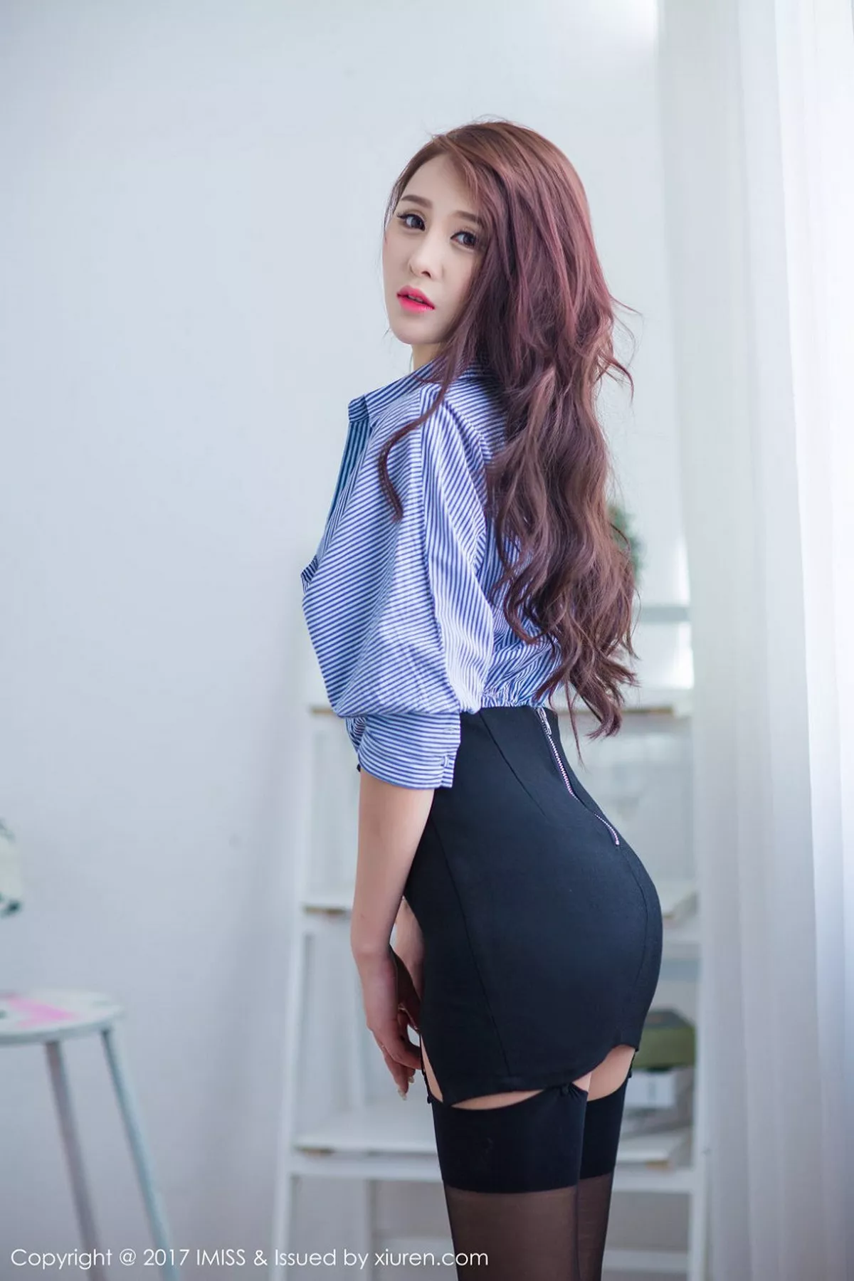 秀人集.com_[IMISS爱蜜社]Vol.148_丽质嫩模娜大少爷居家大床上秀完美曲线修长玉腿迷人写真71P